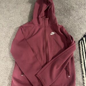 Nike Women's pink/Burgundy Zip-Up Hoodie